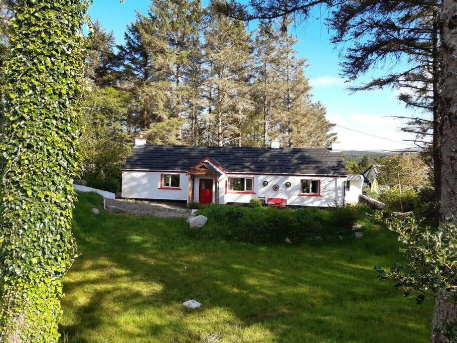 Back2Roots - Beautifully Restored Cottage, Doochary Kültér fotó