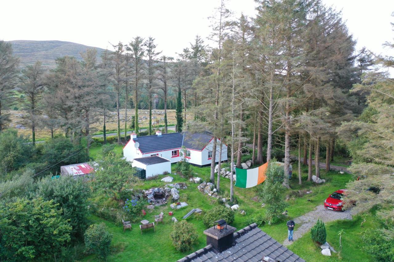 Back2Roots - Beautifully Restored Cottage, Doochary Kültér fotó